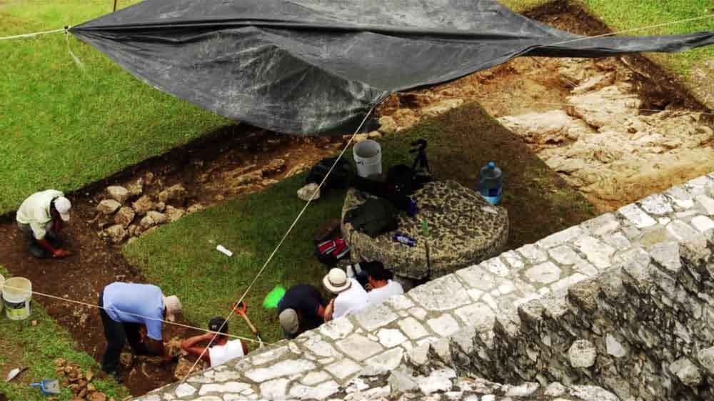 mayan-tunnels-3