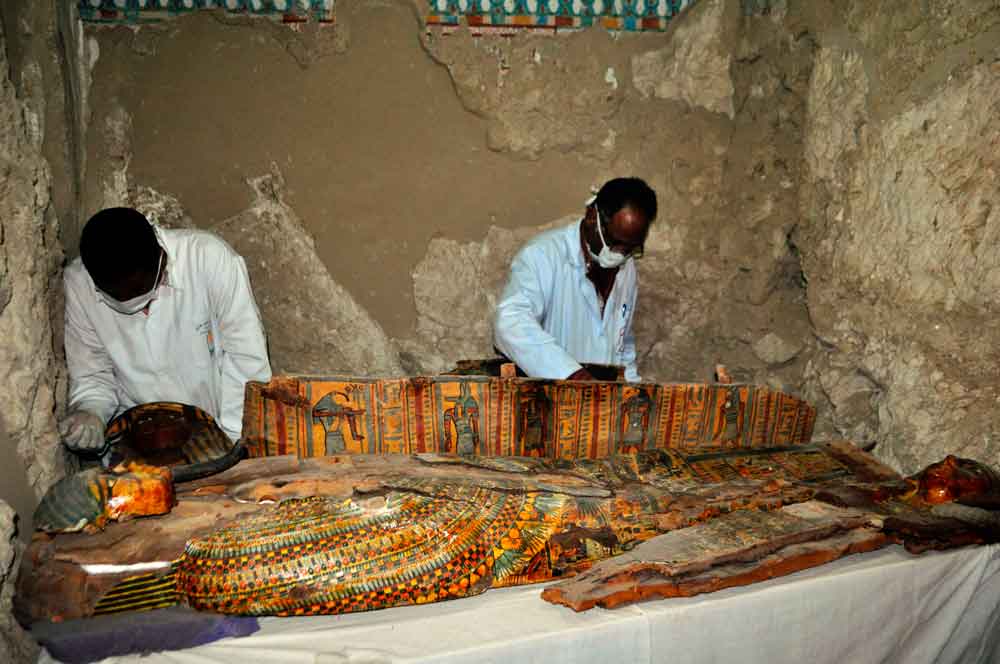 3500-years-egyptian-mummies-discovery-2