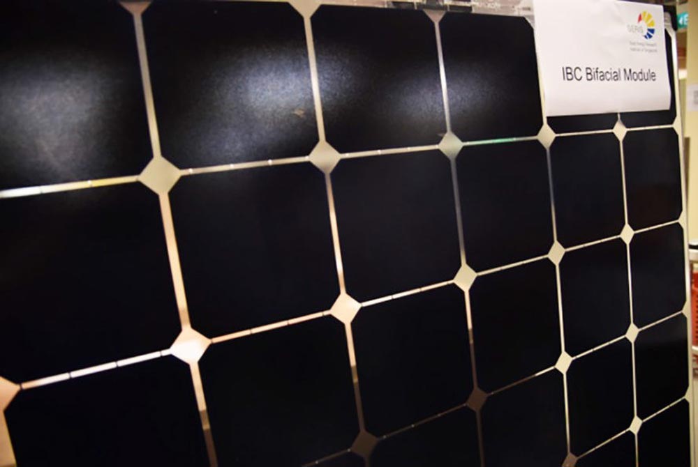 bifacial-solar-module-2