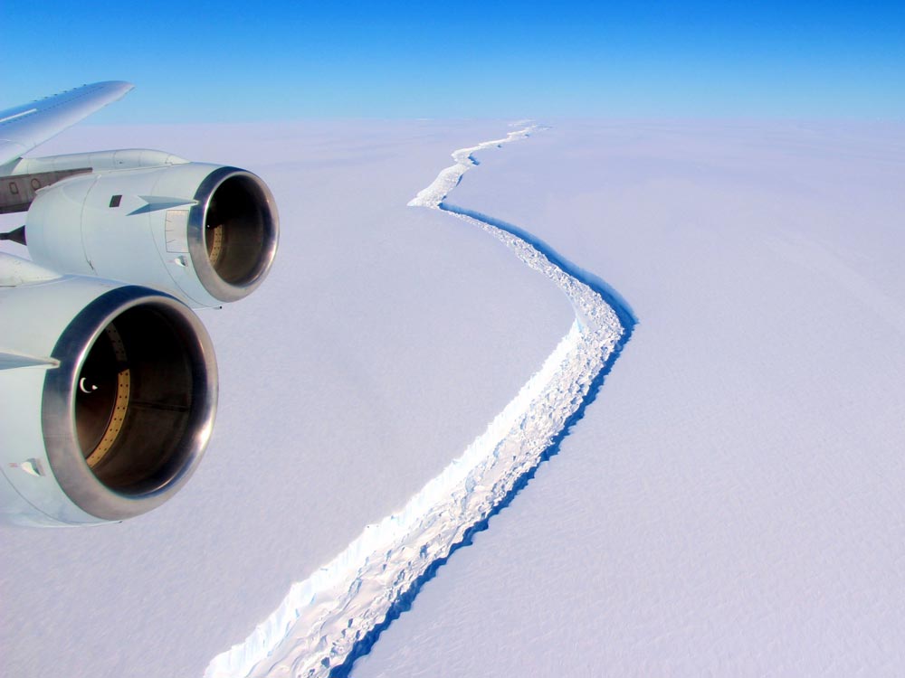 iceberg-antarctica-larsen-c-3