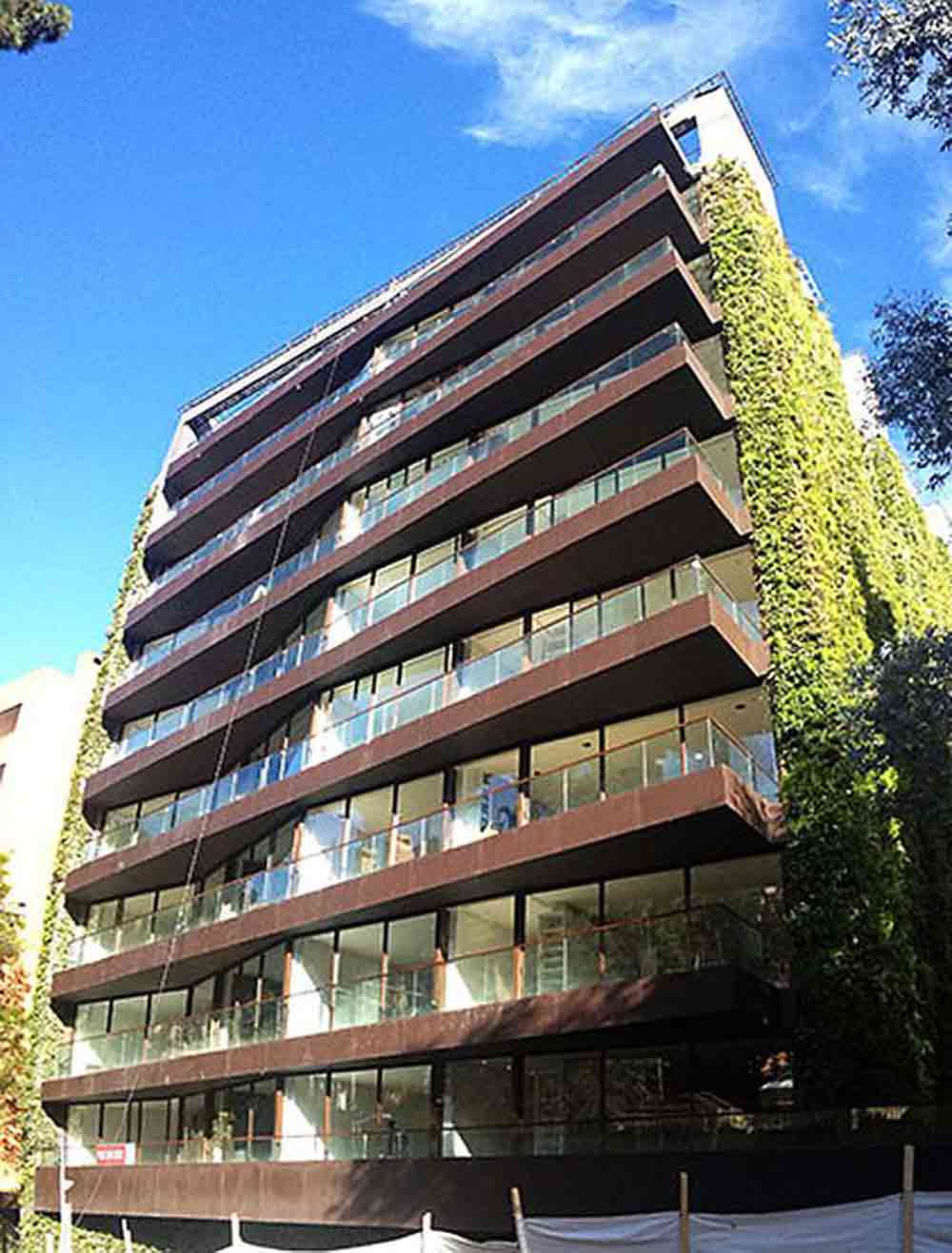 vertical-garden-edificio-santalaia-4